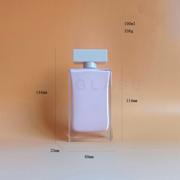 Custom 100ml Inner spray color glass perfume bottle factory